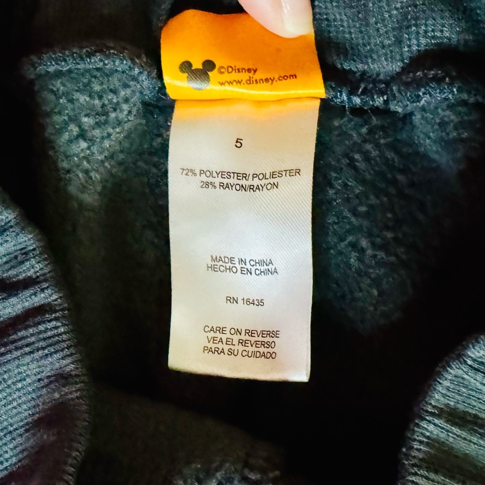 Too Cute To Spook Disney 5T Sweatsuit - Picture 12 of 15